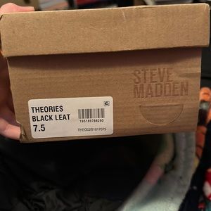 Steve Madden sandals